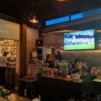 Bluetop - Bars Near Me - Chamblee, Georgia