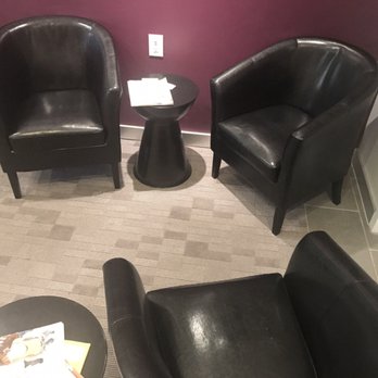 Massage Bar - Small waiting area... - Massage Near Me - Nashville, Tennessee Massage Bar - Small waiting area... - Massage Near Me - Nashville, Tennessee