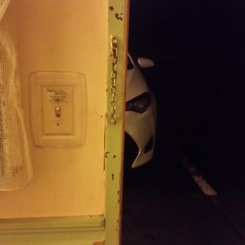 Pine Beach Inn & Suites - An example of what the trim looked like in our room - Hotels Near Me - Fort Bragg, California