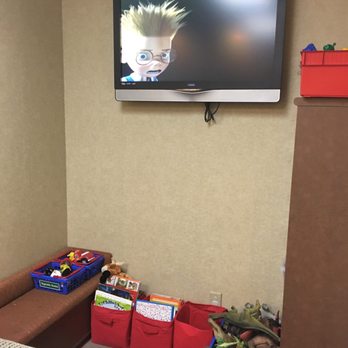 Brian J. Saunders, DDS - Play area for children ! - Pediatric Dentists Near Me - Yorba Linda, California