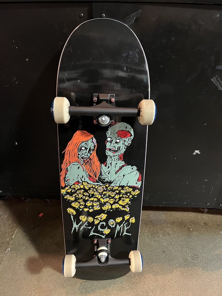 ZUMIEZ Updated July 2024 15 Photos & 21 Reviews 8375 Arroyo Cir