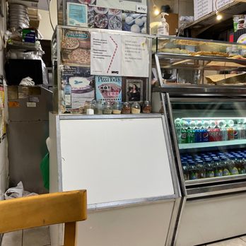 Vesuvius Pizza - a view of a restaurant - Pizza Near Me - Brooklyn, New York