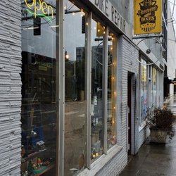 Abraham Fixes Bikes - Storefront.