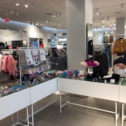 H&M