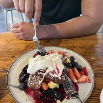 Lazy Dough - French Toast - Breakfast & Brunch Near Me - Long Beach, California