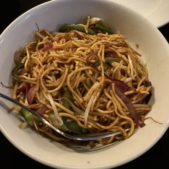Szechaun Mirchi - Vegetarian Vegetable Hakka Noodle - Thai Near Me - Edgewater, New Jersey