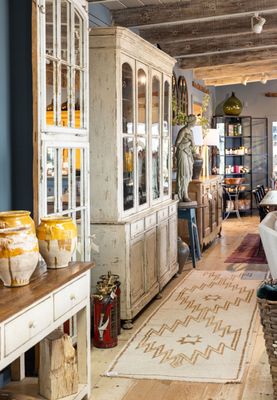 Sonoma Country Antiques by null