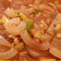 Rey Tiburón - Aguachile con cueritos