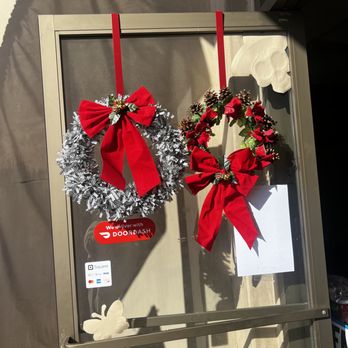 Bubalus Water Party Rentals  - Christmas decor - Water Stores Near Me - Montebello, California