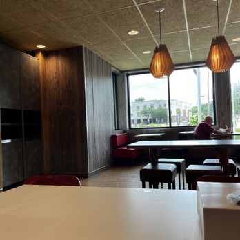 McDonald's - Clean - Fast Food Near Me - Westlake, Ohio