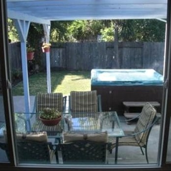 Napa Wise Choice Vacation Rental - View of the covered patio and spa. - Vacation Rentals Near Me - Napa, California Napa Wise Choice Vacation Rental - View of the covered patio and spa. - Vacation Rentals Near Me - Napa, California