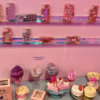 Coki By Cottage Kind - Cell phone covers and candle melts - Candle Stores Near Me - Mineola, New York