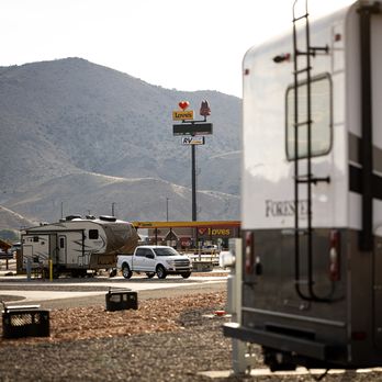 Love's RV Hookup - RV Parks Near Me - West Point, Georgia