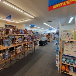 Heroes and Villains - Lots of RPG, crafts, models, puzzles..not comics anymore