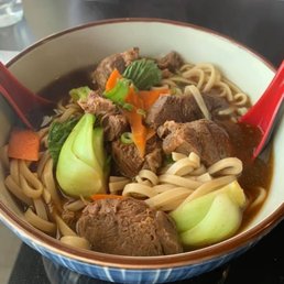 Beef noodle soup