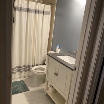 Skyline Tile - After picture of main bathroom! - Tiling Near Me Skyline Tile - After picture of main bathroom! - Tiling Near Me