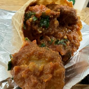Lolita'S Parlour - Chicken Tikka Masala Lola Chick waffle cone - Coffee & Tea Near Me - Marietta, Georgia Lolita'S Parlour - Chicken Tikka Masala Lola Chick waffle cone - Coffee & Tea Near Me - Marietta, Georgia
