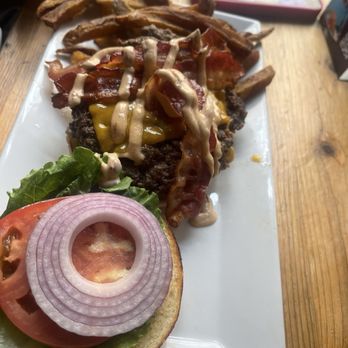 BLT's - Breakfast, Lunch and Tacos - Smash Burger - Breakfast & Brunch Near Me - St. Louis, Missouri