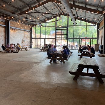 Oconee Brewing - Plenty of room to hang out and safely socialize. - Breweries Near Me - Greensboro, Georgia Oconee Brewing - Plenty of room to hang out and safely socialize. - Breweries Near Me - Greensboro, Georgia