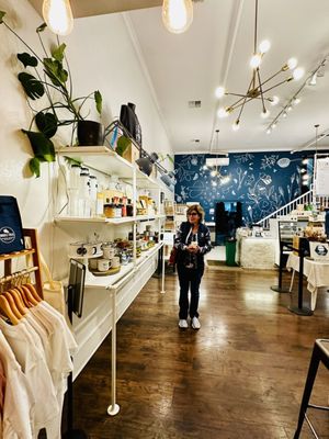Noble Folk Ice Cream & Pie Bar by null