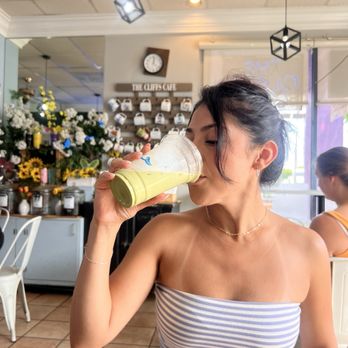 The Cliffs Cafe - Matcha oat honey latte - Coffee & Tea Near Me - San Diego, California