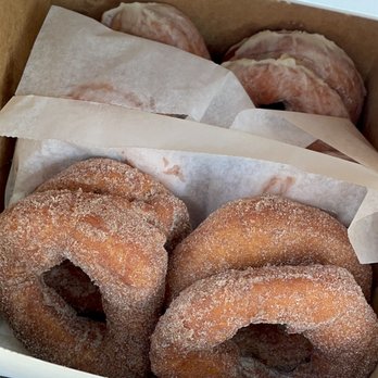 Klassic Doughnuts - Food Trucks Near Me Klassic Doughnuts - Food Trucks Near Me