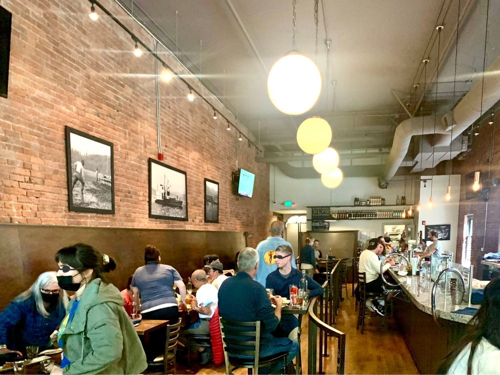 Taylor Shellfish Oyster Bar