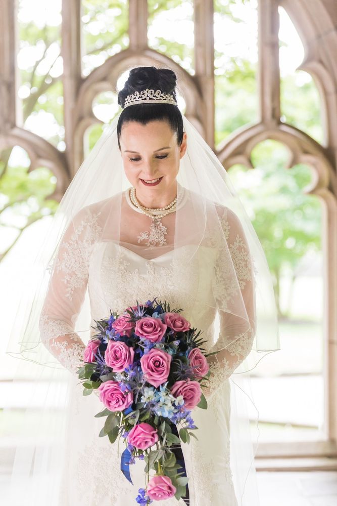 BUZY BEEZ FLORIST Updated August 2024 24 Photos 125 N Lewis Rd