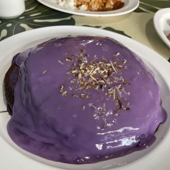 808 Grindz Cafe - Ube pancakes with ube coconut sauce - Cafes Near Me - Lahaina, Hawaii 808 Grindz Cafe - Ube pancakes with ube coconut sauce - Cafes Near Me - Lahaina, Hawaii
