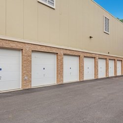 Extra Space Storage - 6125 - Exterior Units