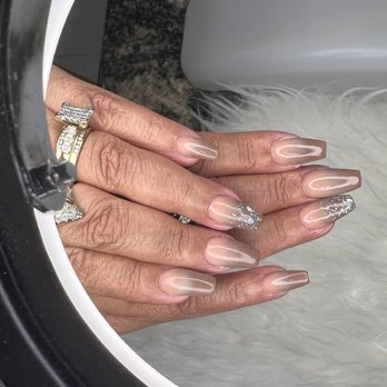 Amour Beauty Nails Lashes Brows - Nail Salons Near Me - Riverview, Florida