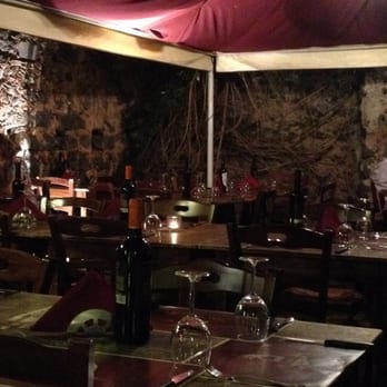 Al Cortile Alessi - Cortile interno - Pizza Near Me - Catania, Connecticut Al Cortile Alessi - Cortile interno - Pizza Near Me - Catania, Connecticut