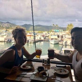 Kona Brewing - Pubs Near Me - Honolulu, Hawaii Kona Brewing - Pubs Near Me - Honolulu, Hawaii