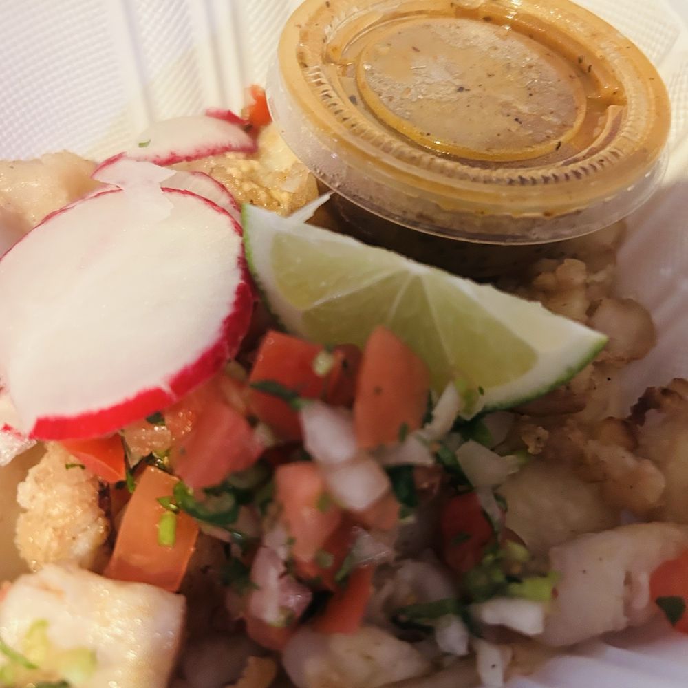 El Roy's Express Mex - Mexican Near Me - Petaluma, California
