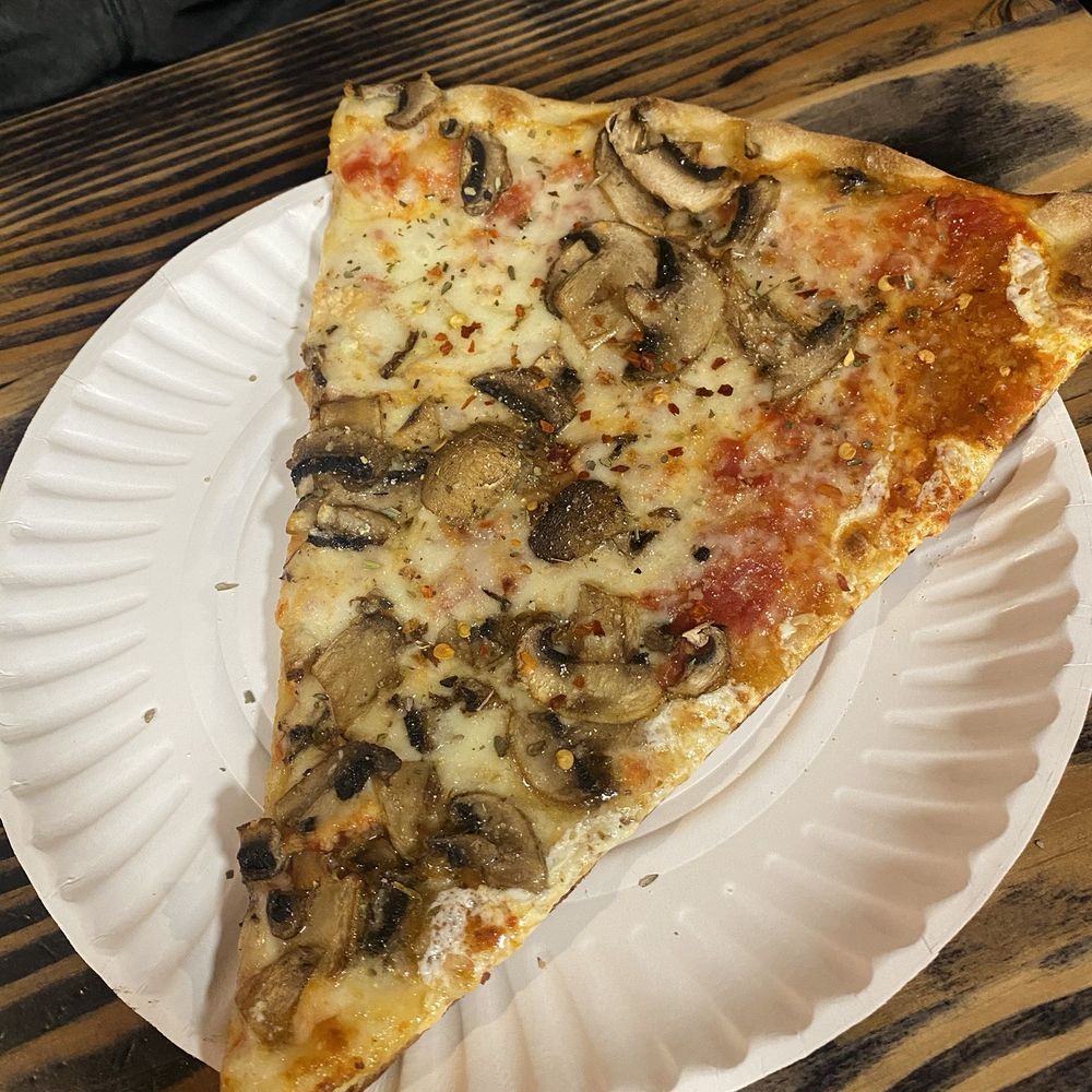 Salvo's Pizzabar - Mushroom Slice - Italian Near Me - New York, New York Salvo's Pizzabar - Mushroom Slice - Italian Near Me - New York, New York