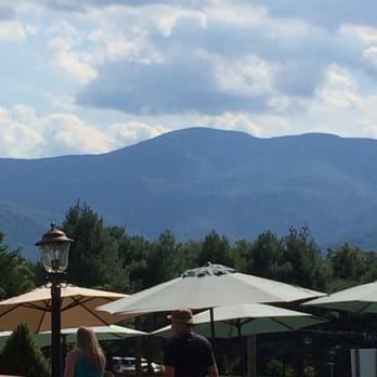 Blue Mountain Brewery - Beautiful view!! - Brewpubs Near Me - Afton, Virginia