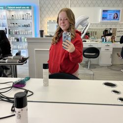 Moxie Salon and Beauty Bar - a Blowout