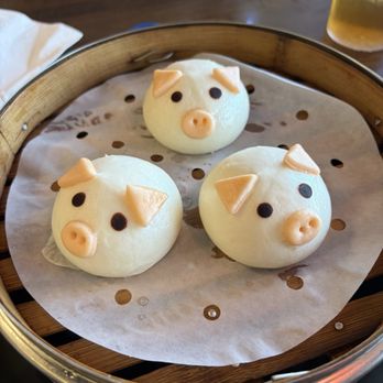 Dumpling U - F2. Custard Bun (3pcs) - Dim Sum Near Me - Stockton, California Dumpling U - F2. Custard Bun (3pcs) - Dim Sum Near Me - Stockton, California