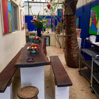 Villas Geminis - Breakfast nook with communal seating. - Hotels Near Me - Tulum, ROO
