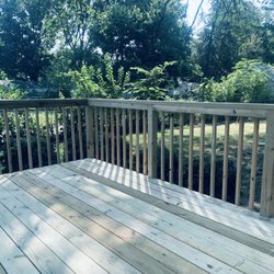 Miguel Handyman - Deck remodel