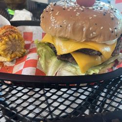 Branton Burger & Grill - Double burger