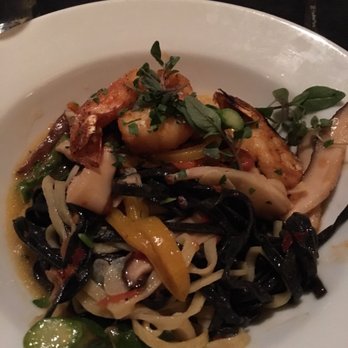 Ama Ama Restaurant - Seafood squid ink pasta - New American Near Me - Kapolei, Hawaii