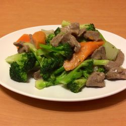 China Star Chinese Cuisine - Beef and Broccoli