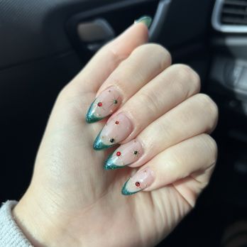 Pinko Nails and Spa - Builder gel w/designs and gems - Nail Salons Near Me - San Jose, California