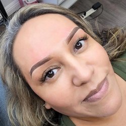 Ombré Powder Brow
