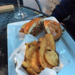 Bourbon Bleu Burger