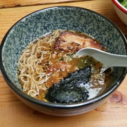 Izakaya - Ramen Clásico.