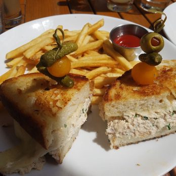The Beachcomber - Albacore tuna melt - Seafood Near Me - Newport Beach, California The Beachcomber - Albacore tuna melt - Seafood Near Me - Newport Beach, California