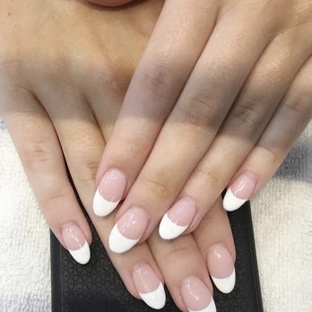 Kosmo Nail Bar - Nail Salons Near Me - Mclean, Virginia