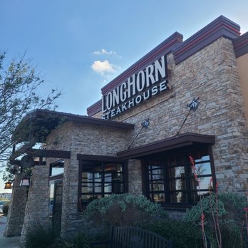 LongHorn Steakhouse - Front - Steakhouses Near Me - San Antonio, Texas